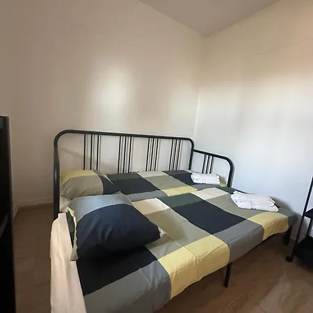 Ξενοδοχείο με διαμερίσματα De 4*