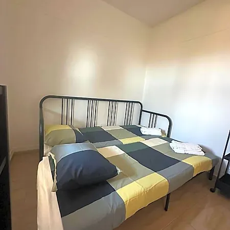 De 4*